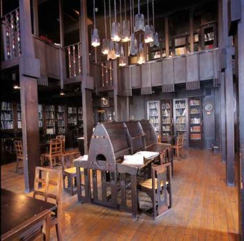 Glasgow School of Art -
biblioteka